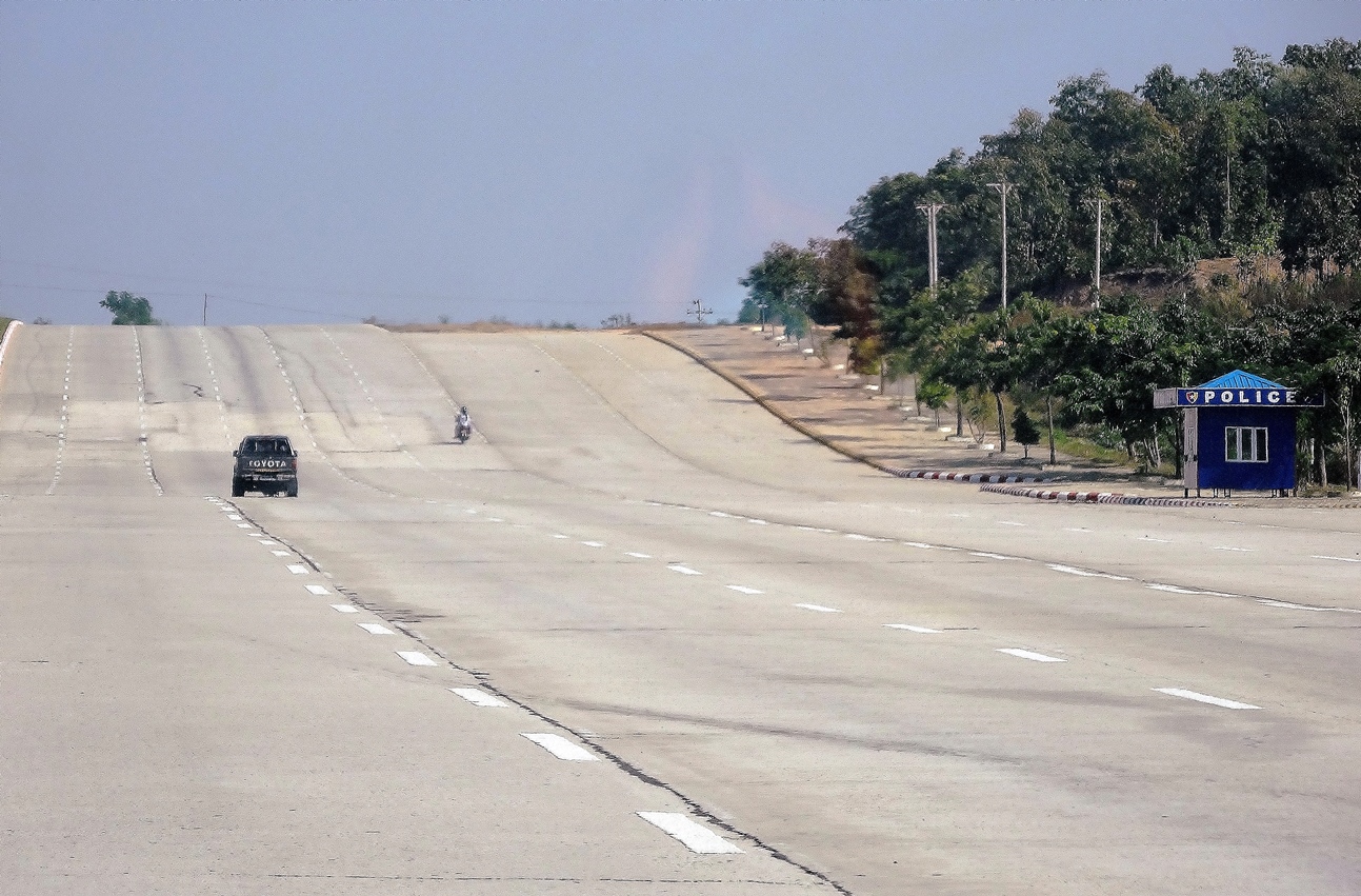 nya pyi taw road