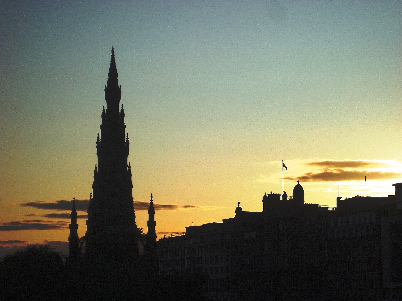 Scot Monument edinburgh