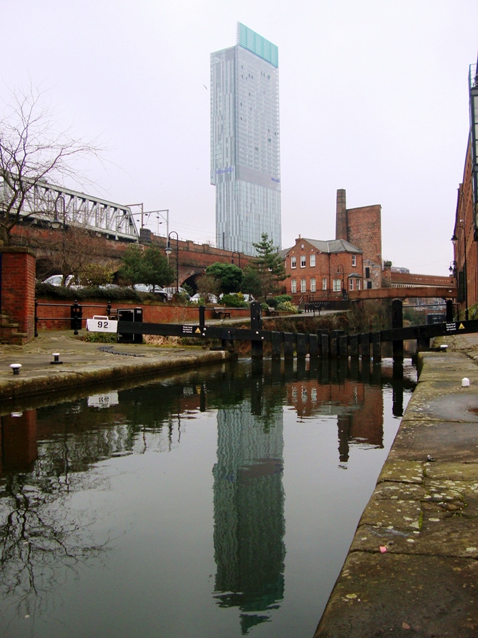 rochdale canal manchester