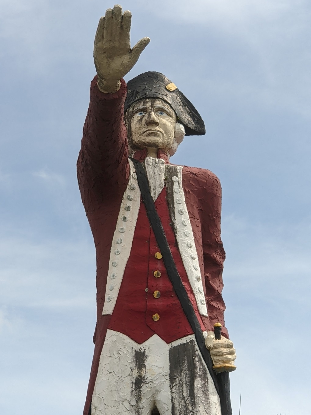 cairns captain cook statue