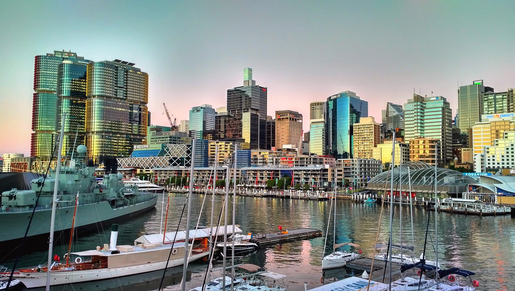 darling harbour skyline