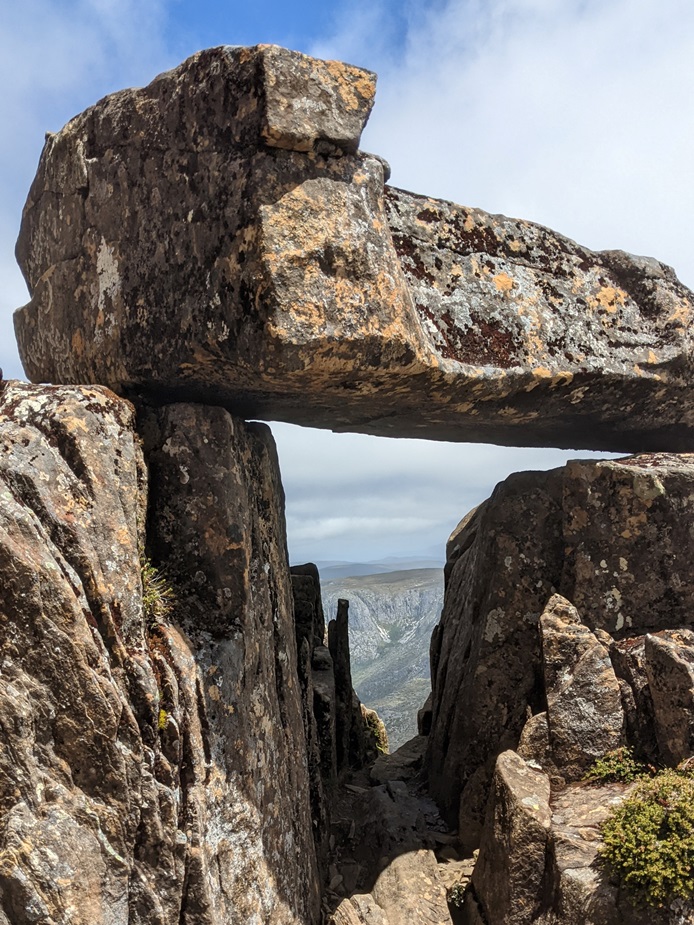 cradle mountain rock formations