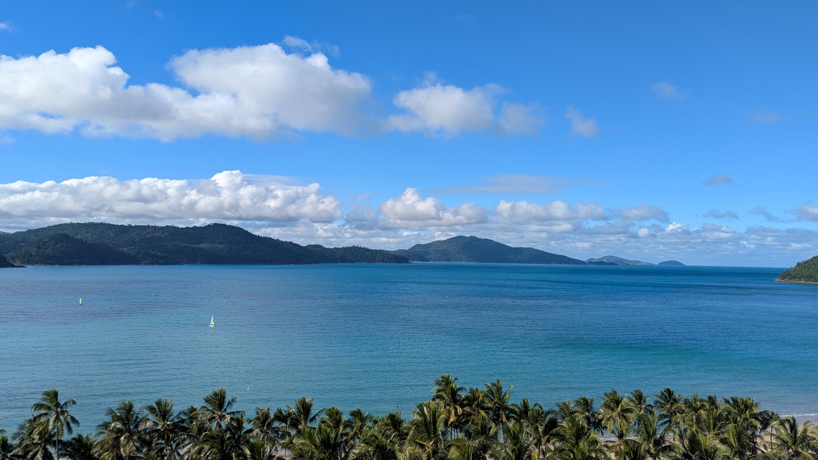 Catseye Bay Hamilton Island