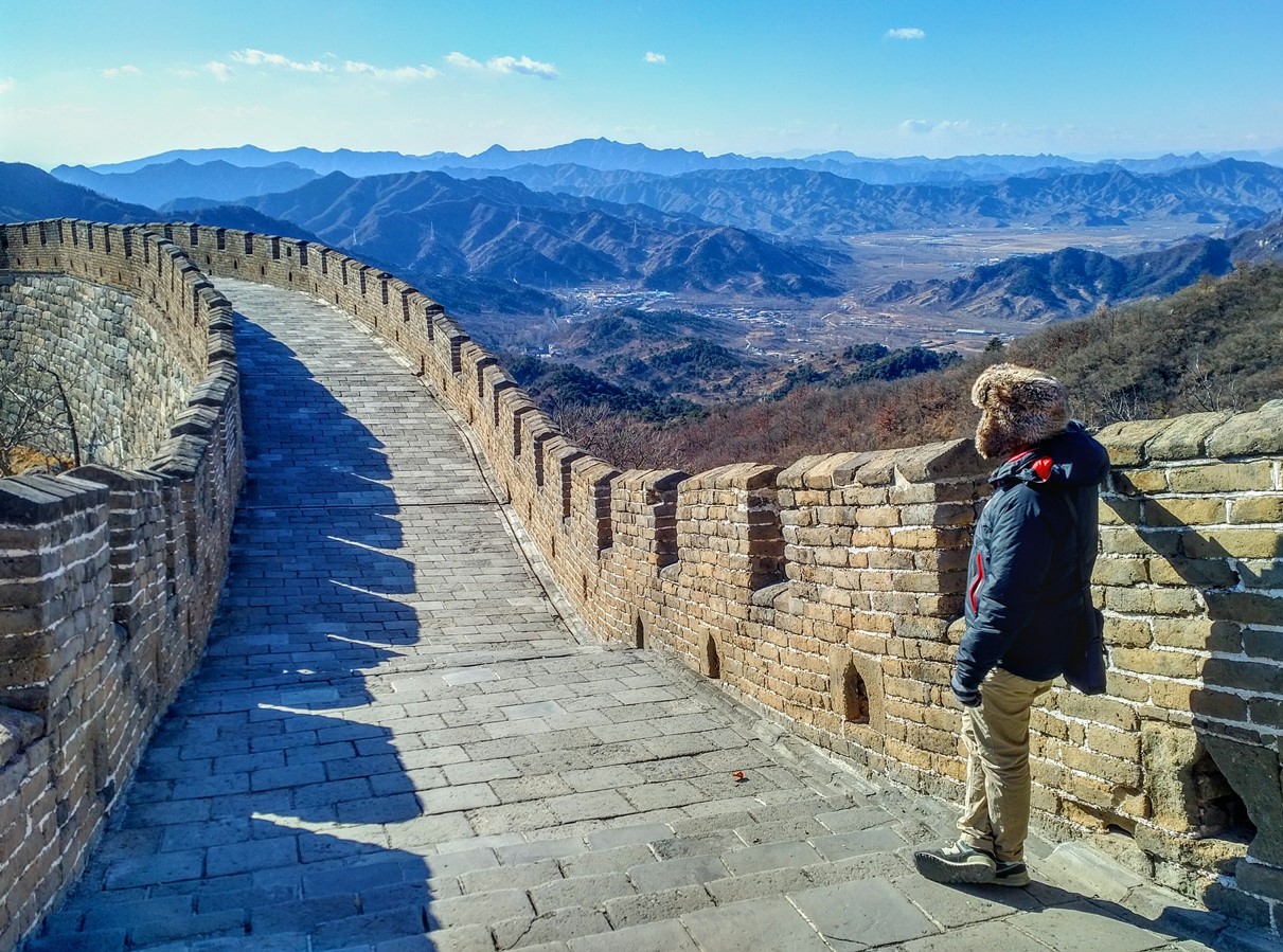 walking the great wall of china mutianyu