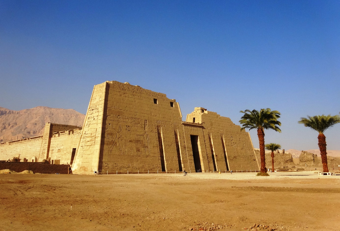 Habu Temple egypt