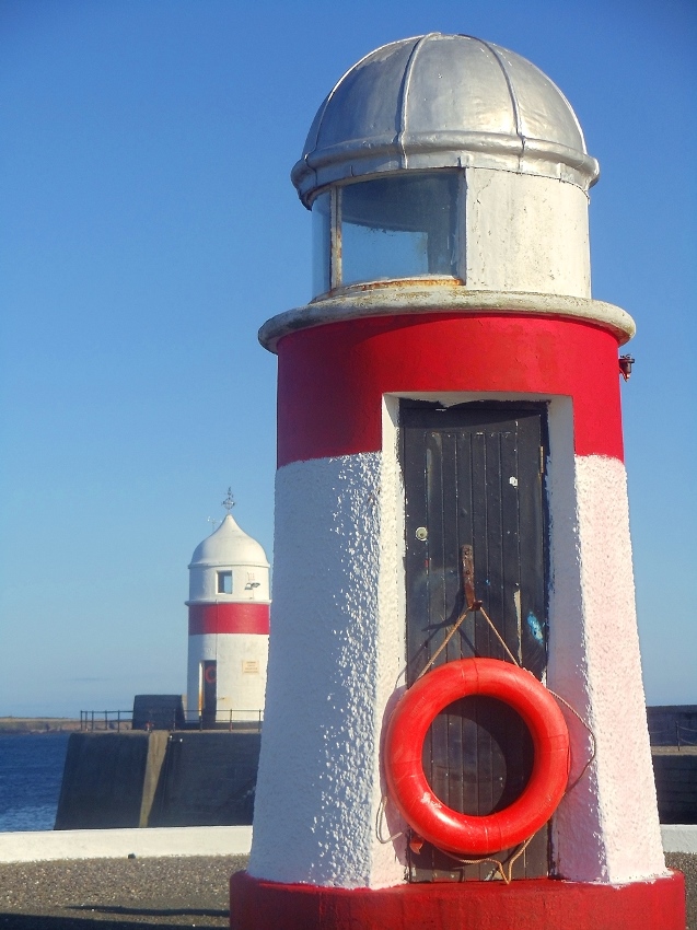 castletown harbour lighthouse isle of man