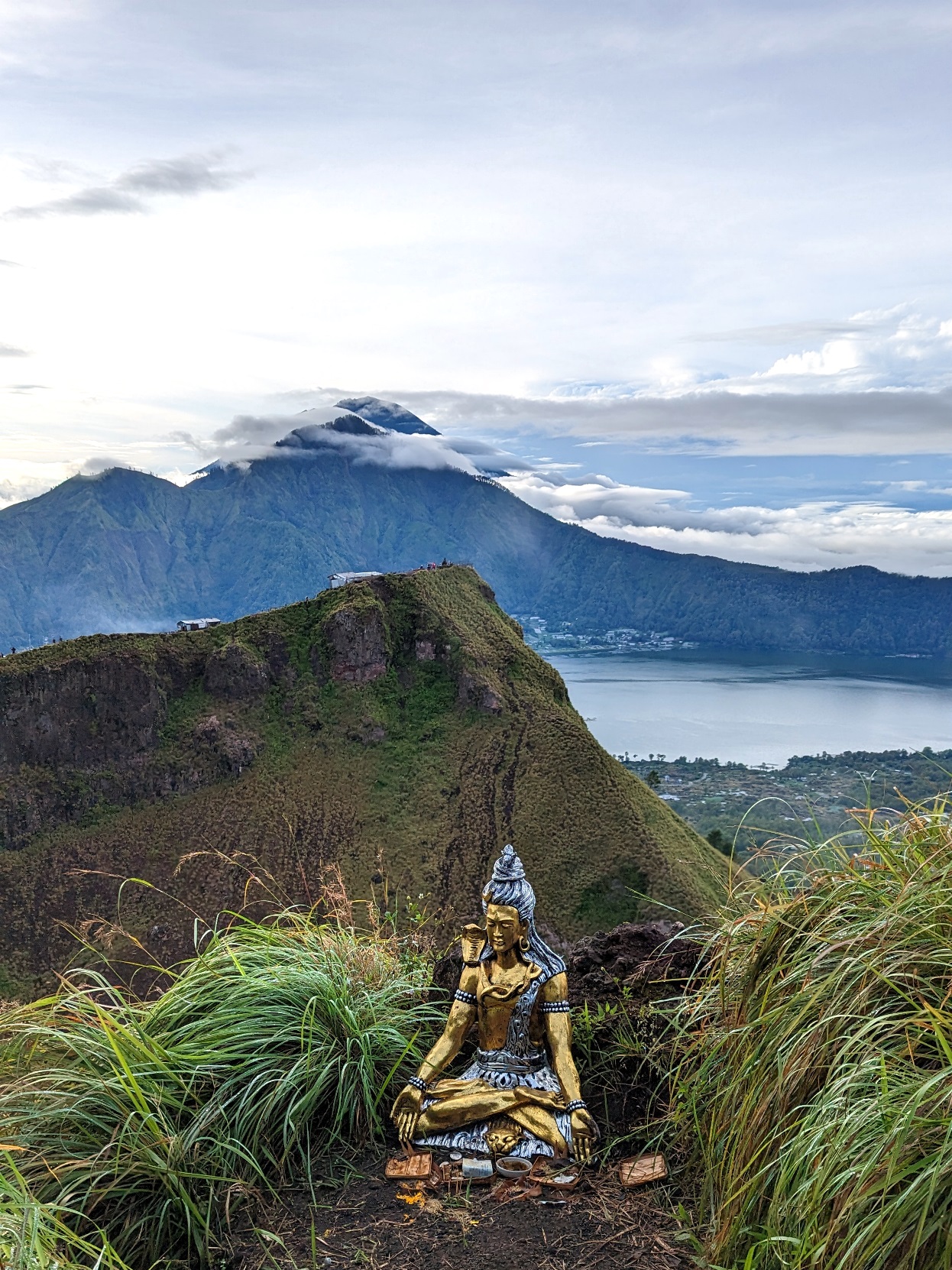 mount batur hindu god