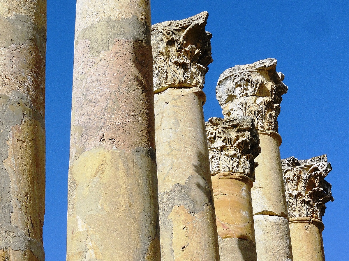 jerash columns jordan