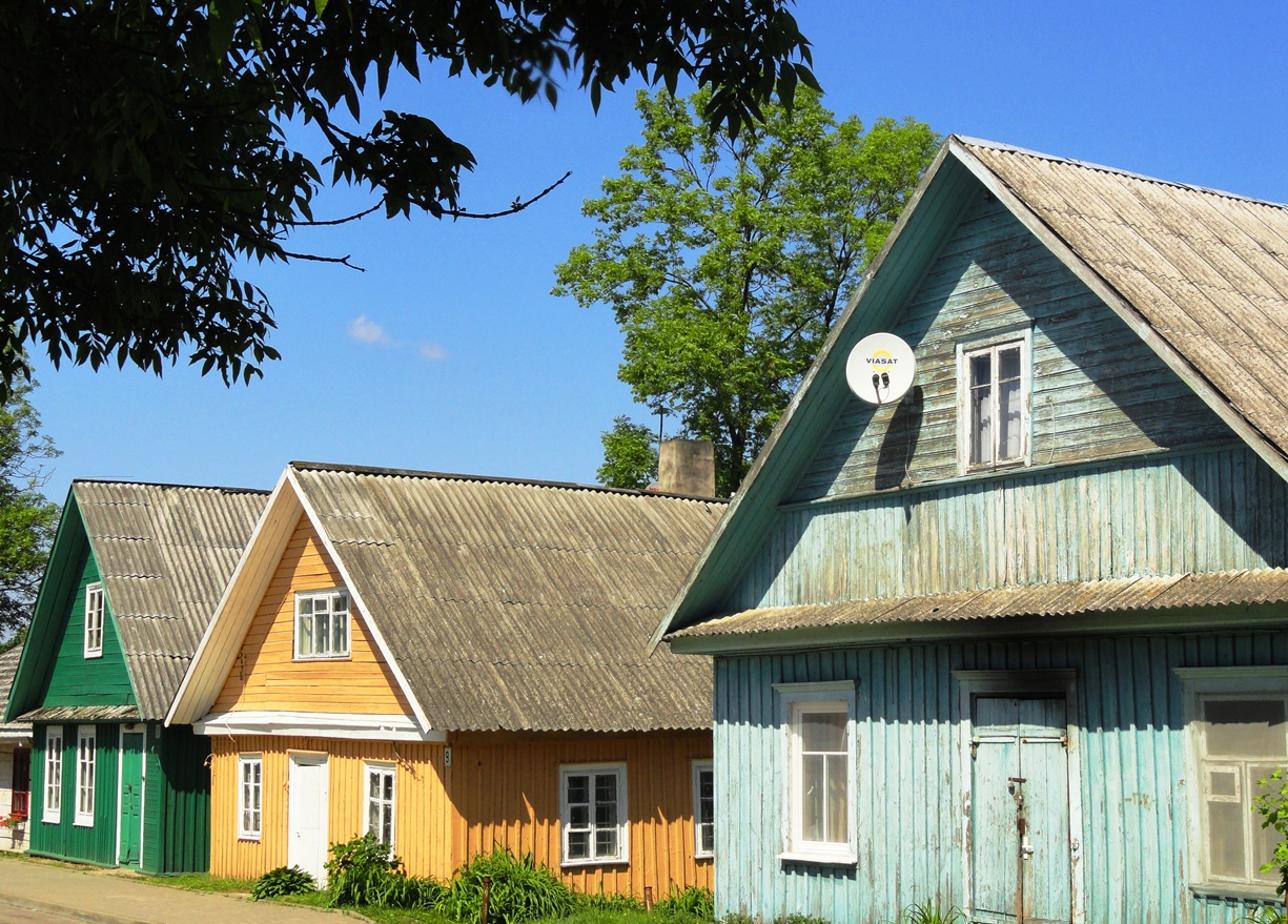 lithuania cottages