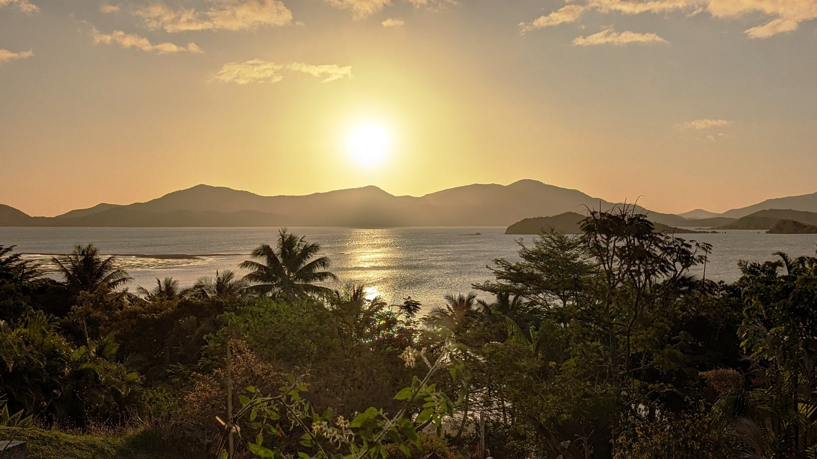 dumbea river at sunset