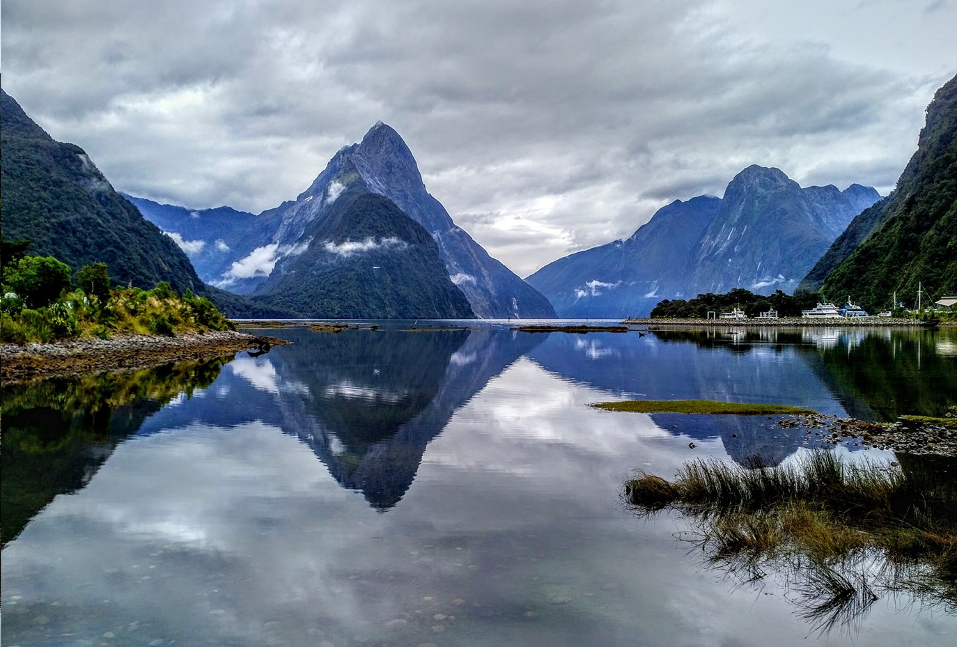 milford sound