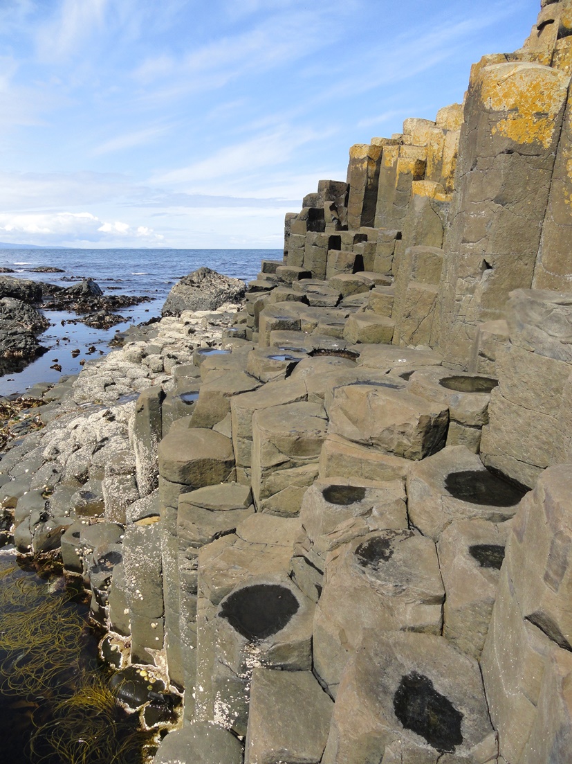 giant's causeway hexagons