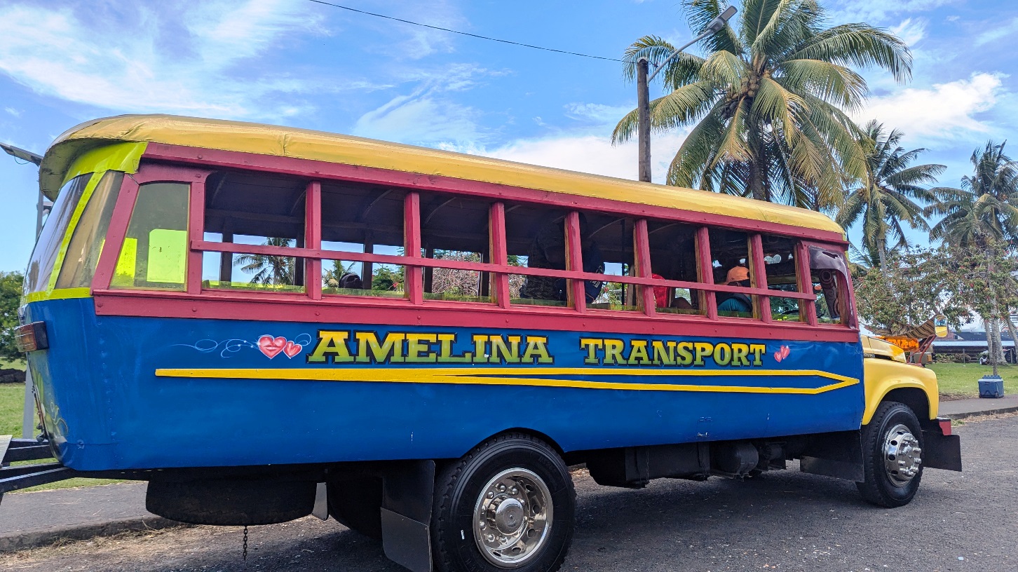 samoan busses