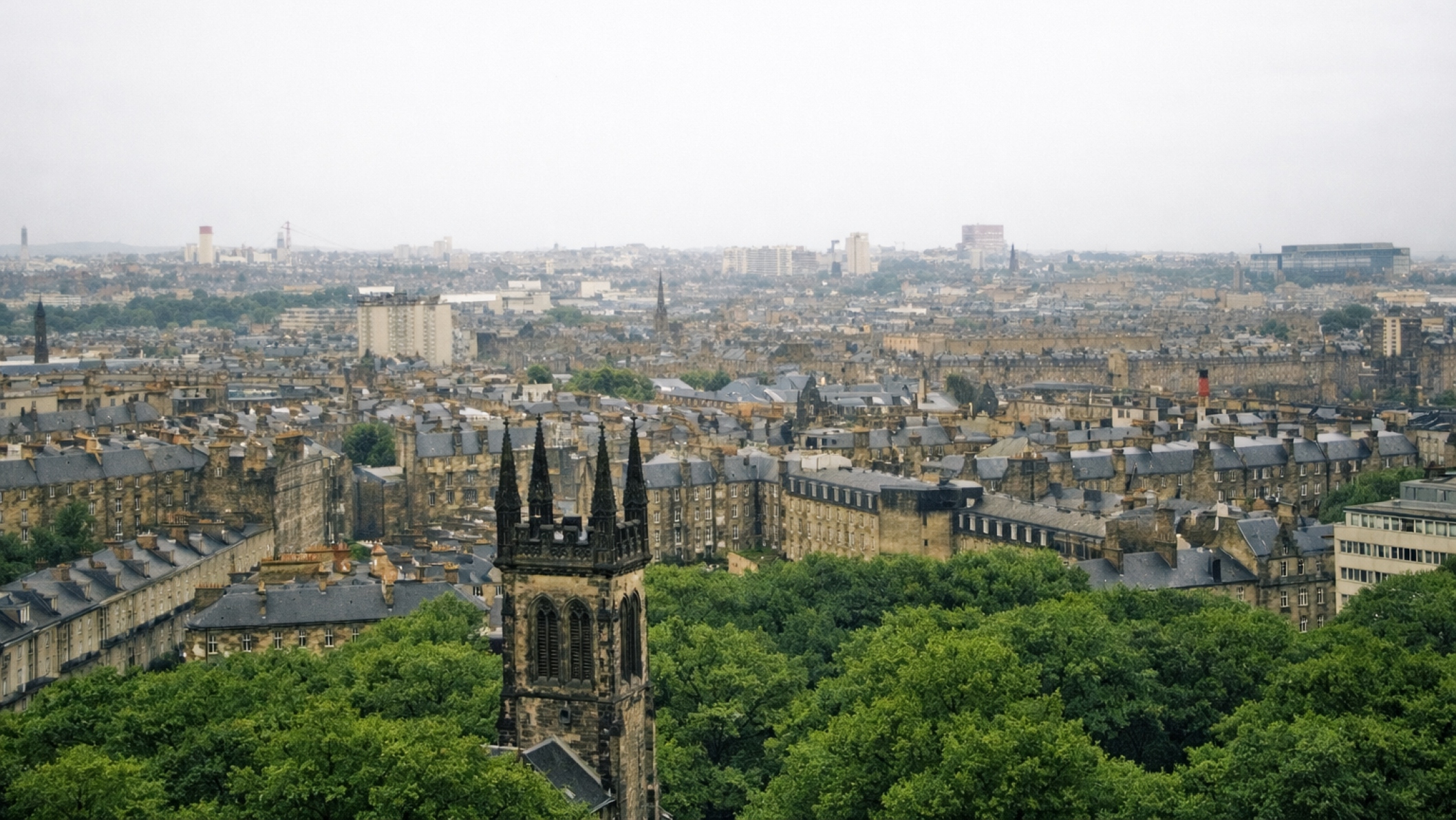 edinburgh skyline