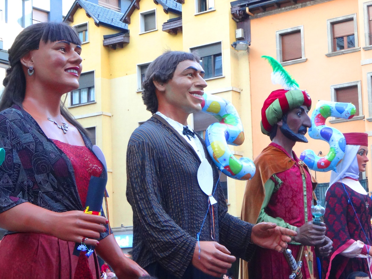 mannequins Virgen parade