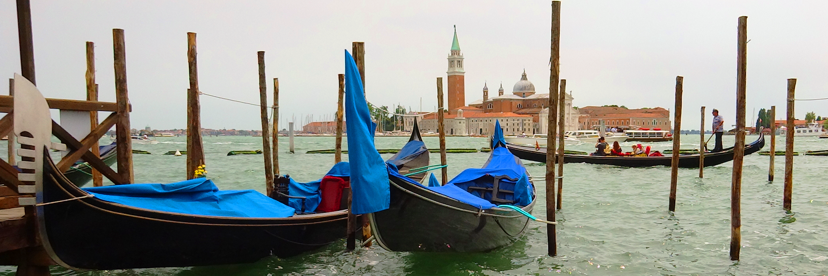 venice gondolas